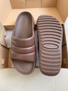 AVATAR Slide Sandal Pria Platform Motif Stripe Warna Abu-abu/Bronze Nyaman untuk Segala Musim