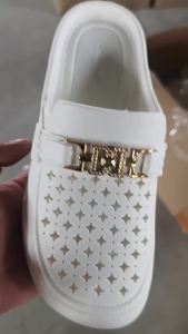 New Summer Home Couple Slippers For Women Indoor Crystal Jelly Sandals Non-Slip Bathroom Slippers
