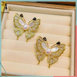 ส่วนลด 10 บาท สำหรับการซื้อ 1 ชิ้น เข็มกลัดแฟชั่นไข่มุกผีเสื้อย้อนยุคสำหรับเสื้อผ้าผู้หญิงเสื้อโค้ทเครื่องประดับงานปาร์ตี้เครื่องประดับของขวัญ