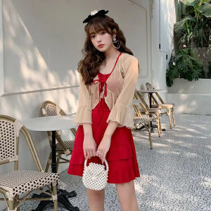 [Ready Stock] 3 colors(带胸垫) Swimming suit women 2件式泳衣女 保守  Sunscreen Multi-Piece 連身泳衣 防曬泳衣 多件式泳衣泡温泉游泳衣女士连体保守显瘦长袖ins小胸套装 Hot Spring Ladies Conservative Slimmer Look Long