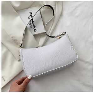 [Có sẵn] [Ảnh thật] Túi đeo chéo nữ thời trang da mềm Hàn Quốc KVT95