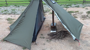 Double Layers Fireproof Fabric Chimney Cover Hot Tent Heat Protecting Cloth for Easy Installation and Enhancing Safe