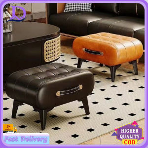 Vintage Leather Footstool Tufted Padded Rectangular Ottoman Stool with Handle Solid Wood Legs Sofa Side Shoe Changing Stool for Living Room Entryway