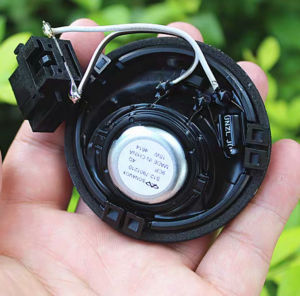 loa tress màng lụa 4Ohm 15W từ neo kèm tụ có nhựa bọc dạng vòm chất lượng tốt. Giá 1 cái.