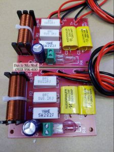 Phân Tần 3 đường tiếng KM-3017 có bóng đèn chống cháy loa Treble ( gái bán theo cặp )
