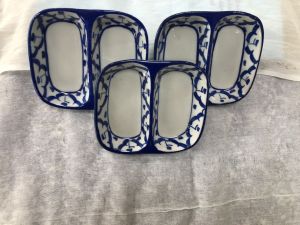 ถ้วยน้ำจิ้ม 2 ช่อง ลายสับปะรด เซรามิคแท้