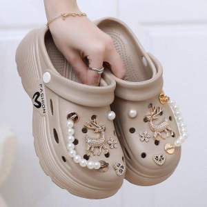 [Free Shipping] EVA Thick-Soled Clogs For Women Summer Outdoor Wear Thickened New Style Height-Increasing Beach-Friendly Non-Slip Cartoon Design Closed-Toe Sandals