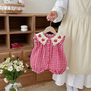 3-24M Summer Sweet Style Baby Bodysuit Strawberry Embroidery Collar Sleeveless Romper for Girls Red Plaid Infant Jumpsuit2026