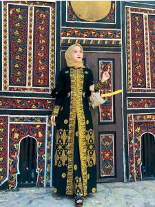 (BISA COD) MAUDY MARISA GAMIS MOTIF SONGKET PRINTING BUKAN TENUN YA CEWEK SAJA GAMIS CANTIK GAMIS MEWAH BATIK JUPRI ( ADA COUPLE DAN SERAGAM DI FOTO PRODUK LAINNYA YA) GALLERYKEBAYA RUMAH SONGKET BANDUNG GAUNHIJABSALE SONGKET PALEMBANG BATIK JUPRI