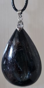 [Vannz] Unique Handmade Natural Glaucophane Necklace