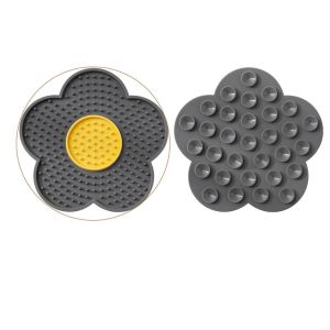 BENGPEN Suction Cup Pet Slow Feeder Mat Anti Choking Sunflower Shaped Silicone Cat Placemat Premium Non-Slip Dog Feeding Pads Puppy