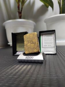 ZIPPO Armour Case - Dompet Kapasitas Besar Warna Emas Aksesori Kecil