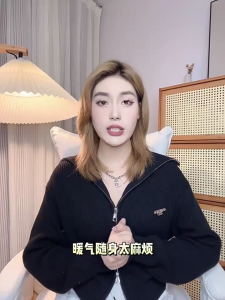 Space Heater Portable Electric Desktop Heater 400W High Output Fan Low Energy for Home Bedroom Office Desk Indoor Use