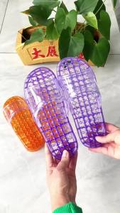 Bathing Sandals Massage Plastic Hollow Drainage Bathroom Slippers For Women Summer Indoor MenS Spring Autumn Home Massage Slippers