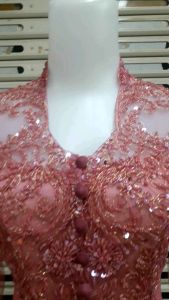 Set Kebaya Pesta Modern: Kebaya Kerah Sunda & Longtorso dan Rok