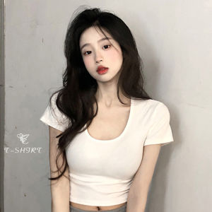Tsion ใหม่มากกกกก 👑เสื้อยืดแขนสั้น เสื้อยืดครอปคอกว้าง รัดรูปเก๋ๆ เซ็กซี่เบาๆ ใส่คู่กับเกงยีนคือดีย์ ปังปุริเย่มากแม่ 🦄