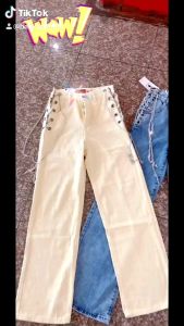 กางเกงยีนขากระบอกเล็กแต่งโซ่ข้างๆเกร์ๆ