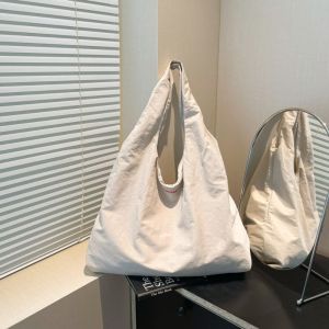 Candy Color Nylon Shoulder Bag Quick-dry Large Capacity Casual Tote Bag Korean Style Solid Color Japanese Style Shoulder Bag2026