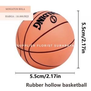 [1 BIJI BOLA BASKET BOLA SEPAK] MINIATUR KUE TART CAKE DECORATION DEKORASI KUE ULANG TAHUN ANAK ULTAH BOCIL LAKI LAKI COWOK HOBI HIASAN PAJANGAN DIY PERNAK PERNIK BAKERY KEAHLIAN HOBBY BASKETBALL MAIN BASKET FOOTBALL SEPAKBOLA SEPAK BOLA FUTSAL