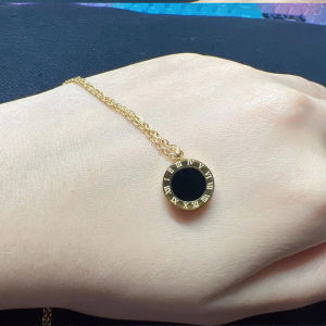 Kalung Chain Clavicle Rantai 3 Warna Liontin 2 Sisi (Hitam Putih) Model Roman#X11