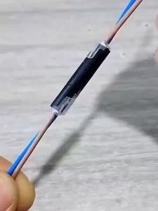 Local 1 2 3 Pin Plug Docking D Type Electrical Connector LED Automotive Wiring No Break Lines Connector Strip Terminal Connection