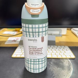 Owala freeSip กระบอกน้ำเก็บความร้อนสแตนเลสแบบสุญญากาศพร้อมฝากระโดด 16 ออนซ์