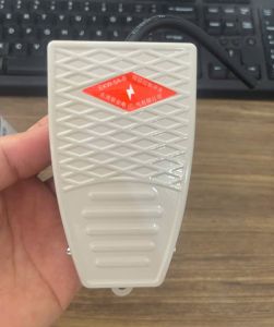 Công tắc bàn đạp chân vỏ kim loại  - Công tắc đạp chân EKW-5A-B