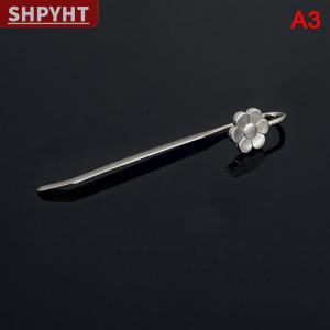 [COD] SHPYHT TOY 1 Pcs Delicate Clover Bookmark Metal Book Mark Stationery School Office Supply