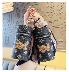 Q กระเป๋าหนังผ้าพันคอ พวงกุญแจรถ พร้อมส่งจ้า สวยของ ใหญ่ เนื่องจากขวัญเล็ก ๆ