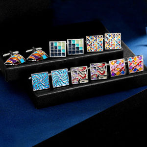 1Pair Hot Selling New Retro Complex Pattern Design Cufflinks Mens French Suit Shirt Business Enamel Cuff Links Accessories