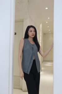OFEYA - Lola Sleeveless Top - Atasan Tanpa Lengan Wanita Semiwool