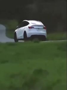 For Tesla Model Y Juniper/Model 3 2025 Sealing Strips B-pillar C-pillar Sunroof Sound Insulation Noise Reduction Rubber Strips