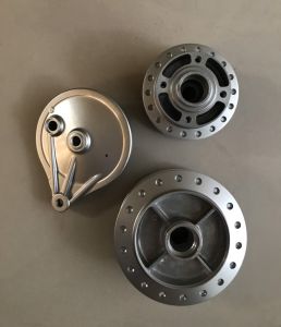 ĐÙM VÀ MÁ ĐÙM NHỎ CHO SIRIUS 50CC TRUNG QUỐC LÊN ZIN KHÔNG CHẾ CHÁO