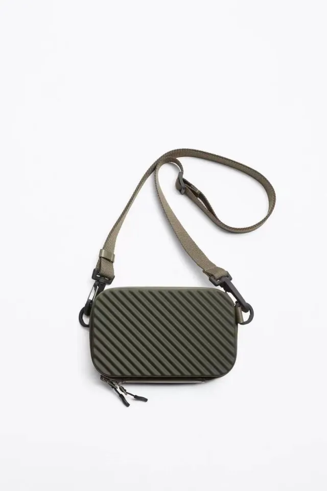 Zara shoulder bag discount mens