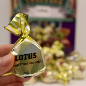 MAX TRUFFLES CHOCOLATE WITH A SMOOTH MELTING LOTUS FILLING {250G 500G 1KG}