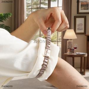 [COD] ZHONGYI0 1 cặp thời trang áo sơ mi Cuff ARM Ring phù hợp với tay áo chủ chống trượt Clip Cuff Strap thắt chặt vành đai phụ nữ đàn hồi Headband cố định dây đeo