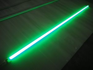 หลอดไฟนีออน แบบแบน ครึ่งวงกลม มีไฟ 12V และ 24V ไฟติดรถ มียาว 100 ซม. และ 120 ซม. (ไฟนีออน-แบน)