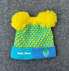 Topi Rajut Bayi Strawbery Warna Kombinasi ( 0-2 Tahun )