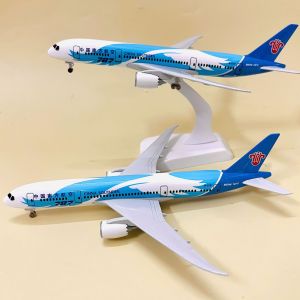 MÔ HÌNH MÁY BAY BOEING 787-8 HÃNG HÀNG KHÔNG CHINA SOUTHERN AIRLINES TỈ LỆ 1:400 KIM LOẠI CAO CẤP FULLBOX