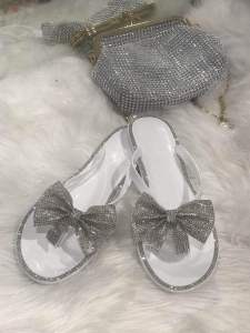 [Free Shipping] Slippers 37-42 Large Size WomenS Flip-Flops With Bow And Colorful Rhinestones