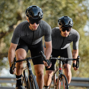 Santic เสื้อปั่นจักรยานแขนสั้นผู้ชายระบายอากาศแห้งเร็วและเย็นสบาย