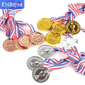 [COD] EHBqna SPORTS เหรียญทองแดงสีเงินทองรางวัลผู้ชนะรางวัลการแข่งขันฟุตบอลเหรียญรางวัลของที่ระลึกของที่ระลึกของเล่นเด็กกีฬากลางแจ้ง