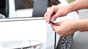Nẹp Viền Cửa U Chống Trầy Xe Ô Tô - Cuộn 10 mét
