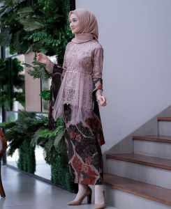 KEBAYA COUPLE NAIRA BATIK KEBAYA COUPLE BROKAT KEBAYA COUPLE LAMARAN KEBAYA MODERN KEBAYA COUPLE WISUDA