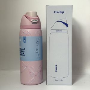 New Owala Sugar Plum Fairy 32 Oz   Water Bottle Holiday Edition Pink Bows