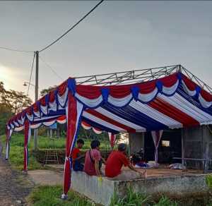 Plafon Sisir atau Plafon Serut atau Plafon Tenda Dekorasi Rempel Model Sisir (ukuran 3x4)