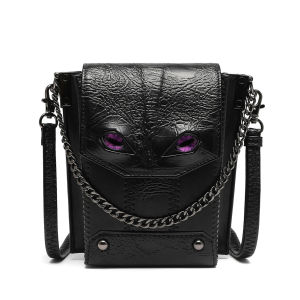 Guangzhou foreign trade womens bags 2024 New womens bag European and American punk niche womens shoulder crossbody bag gothic small bag