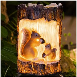 Outdoor Solar Light Waterproof Squirrel Tree Stump Decoration Light Unique Garden Holiday Atmosphere Dress Up Landscape Light
