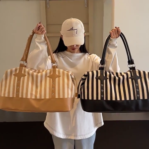 Spacious Practical Canvas Travel Bags Shoulder Bag For Gym Work Commute With Multiple Pockets Comfortable Strap