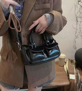 LOEI Rhea Barrel Bag Double Pocket Shoulder Bag Kekinian 6365